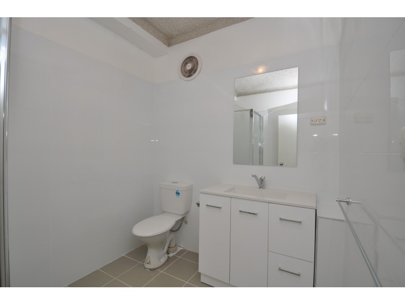 181 Avoca Drive, Green Point NSW 2251