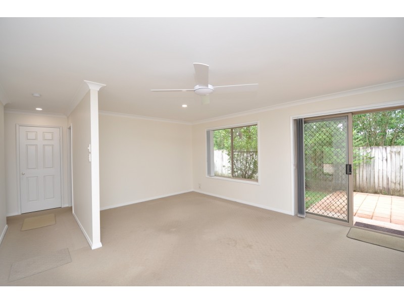 8/33 Newling Street, Lisarow NSW 2250