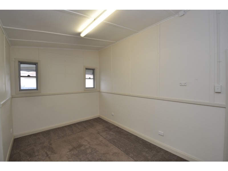 14 Faunce Street, West Gosford NSW 2250