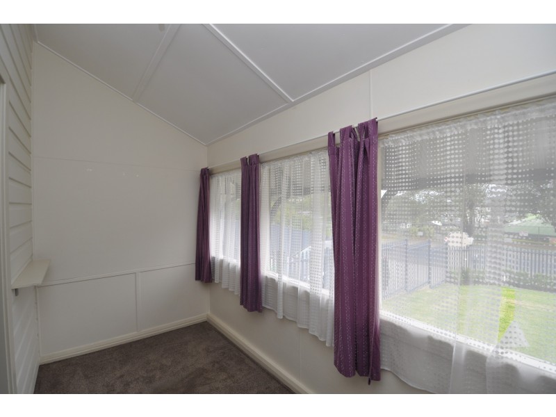 14 Faunce Street, West Gosford NSW 2250