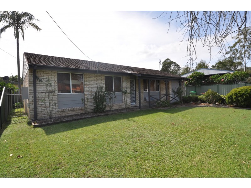 2a Veronica Crescent, Wyoming NSW 2250