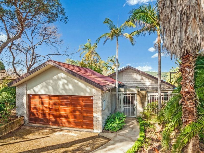 17 Albany Street, Point Frederick NSW 2250