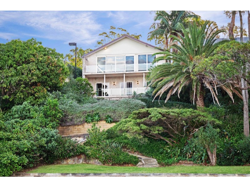 17 Albany Street, Point Frederick NSW 2250