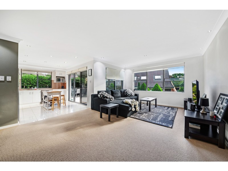 1/1 Creighton Lane, Point Frederick NSW 2250