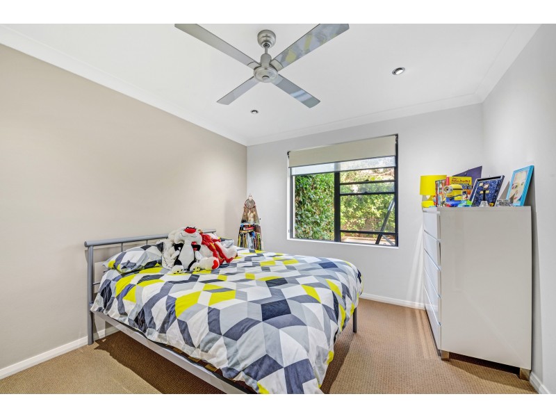 1/1 Creighton Lane, Point Frederick NSW 2250