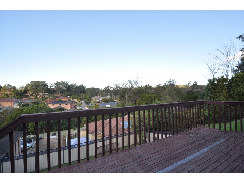 11 Stewart Brougham Close, Lisarow NSW 2250