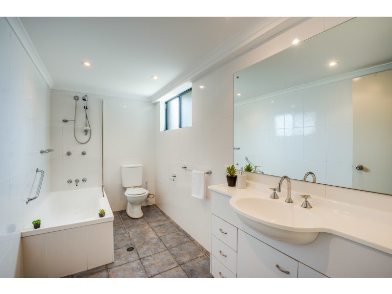 1/26-28 Showground Road, Gosford NSW 2250