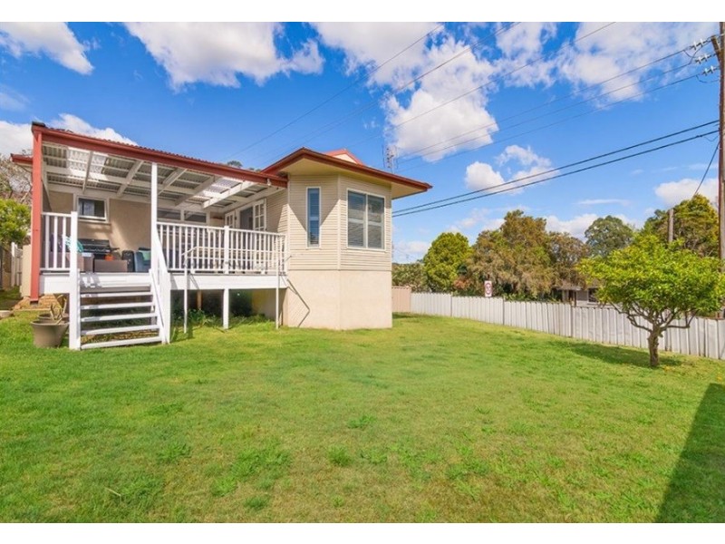 35 Day Street, Wyoming NSW 2250