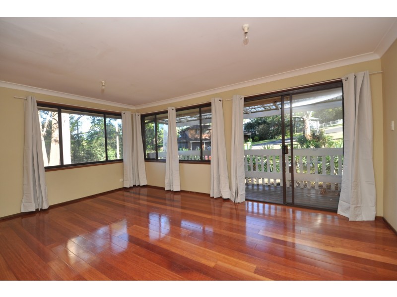 6 Thornley Street, Wyoming NSW 2250