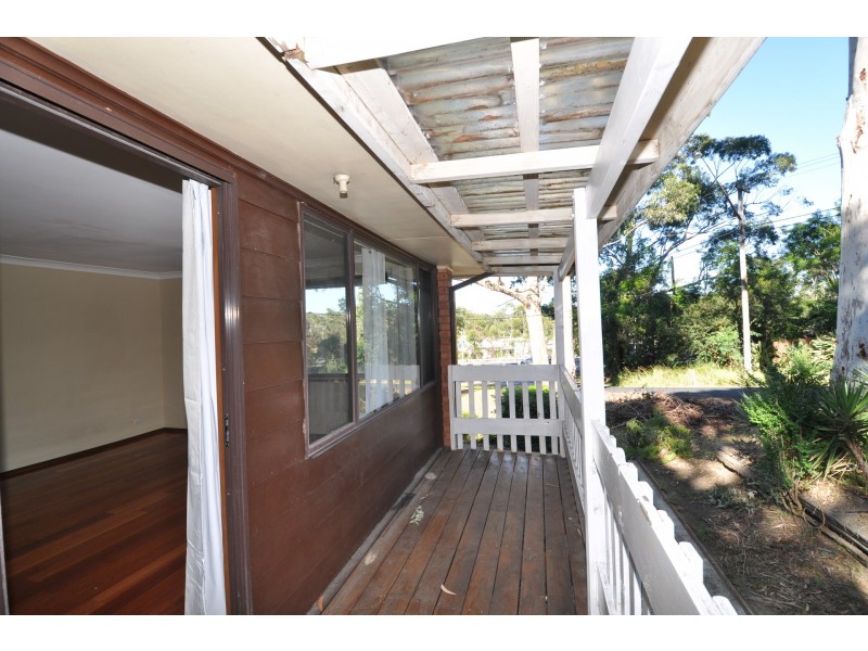 6 Thornley Street, Wyoming NSW 2250