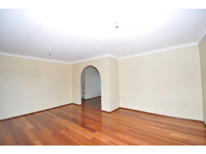 6 Thornley Street, Wyoming NSW 2250