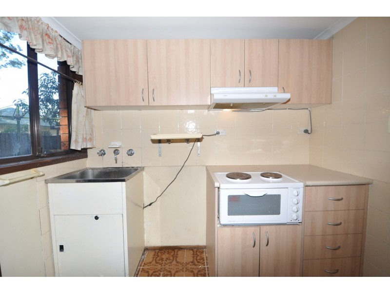 6 Thornley Street, Wyoming NSW 2250