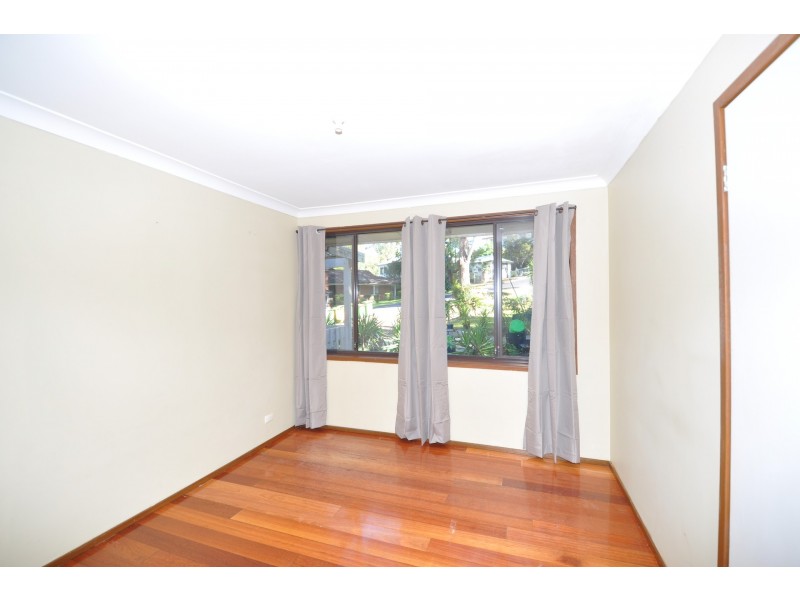 6 Thornley Street, Wyoming NSW 2250