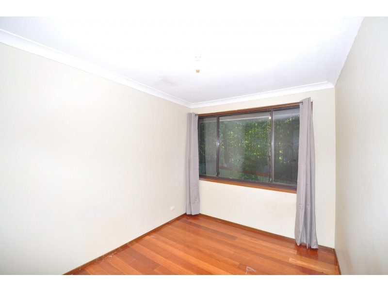 6 Thornley Street, Wyoming NSW 2250