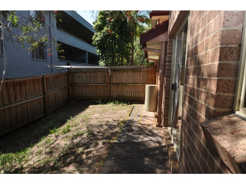 6/41 Donnison Street, West Gosford NSW 2250