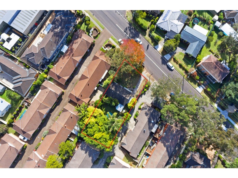 221 Brisbane Water Drive, Point Clare NSW 2250