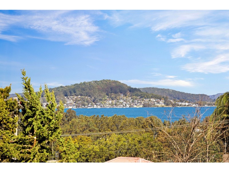 2/21-23 Henry Parry Drive, East Gosford NSW 2250