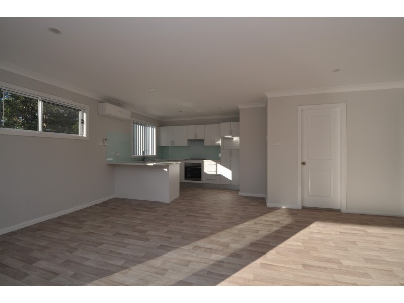 6A Berrys Head Road, Wyoming NSW 2250