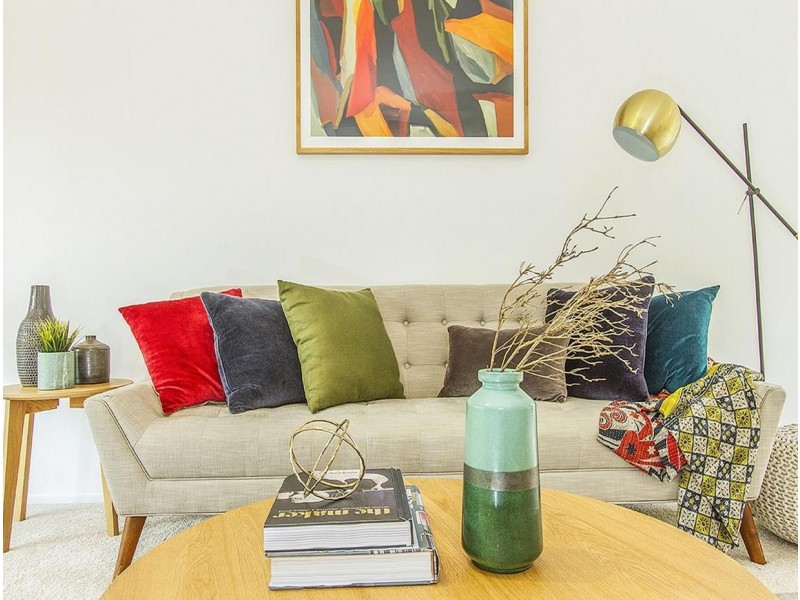 8 Woodbine Close, Lisarow NSW 2250