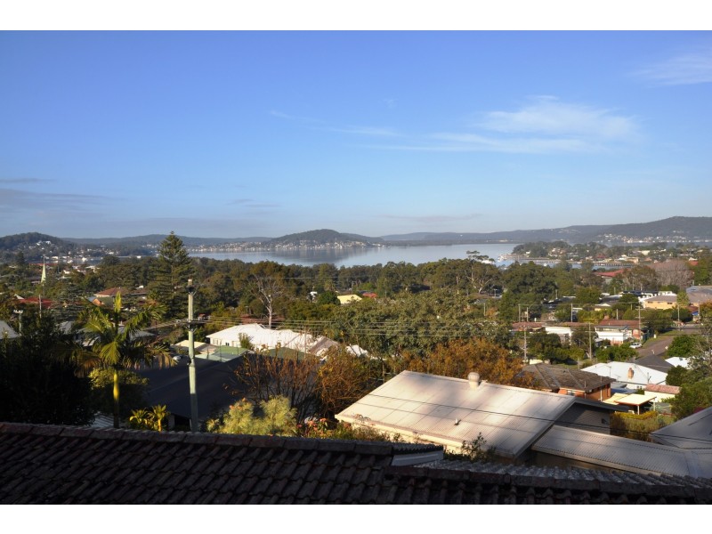 25 Carrol Avenue, East Gosford NSW 2250