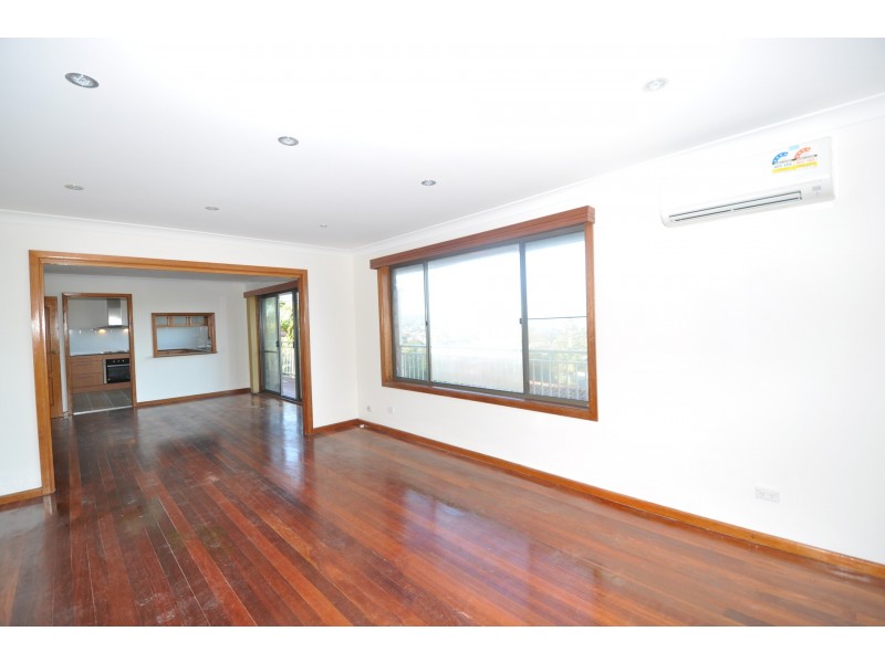 25 Carrol Avenue, East Gosford NSW 2250