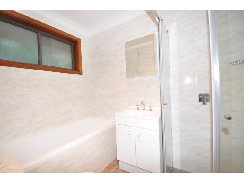 25 Carrol Avenue, East Gosford NSW 2250