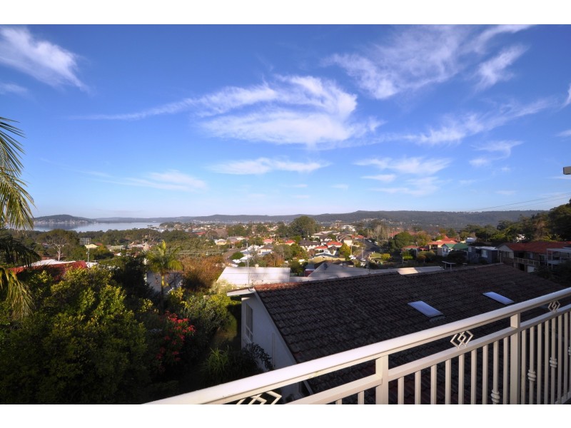 25 Carrol Avenue, East Gosford NSW 2250
