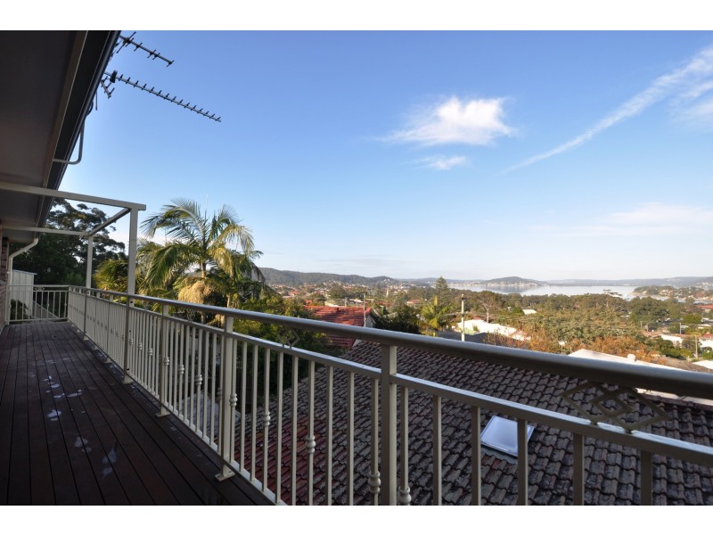 25 Carrol Avenue, East Gosford NSW 2250
