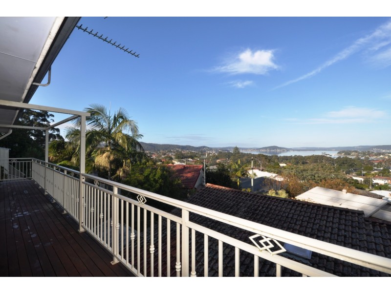 25 Carrol Avenue, East Gosford NSW 2250