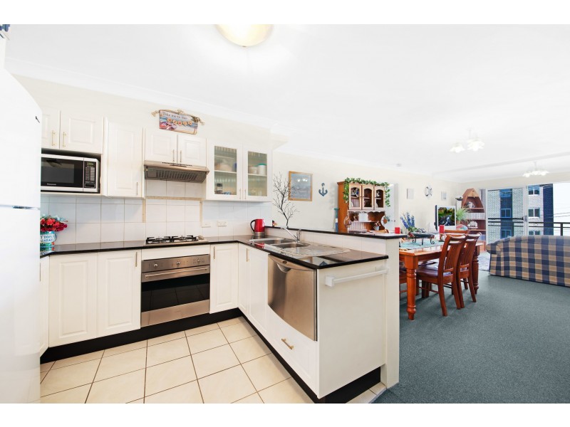 9/73-77 Henry Parry Drive, Gosford NSW 2250
