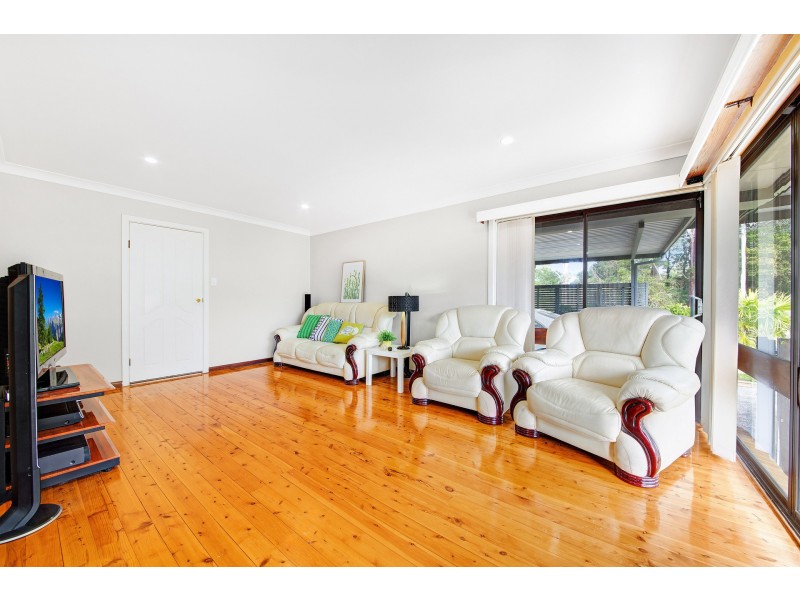 15 Brancourt Crescent, Narara NSW 2250