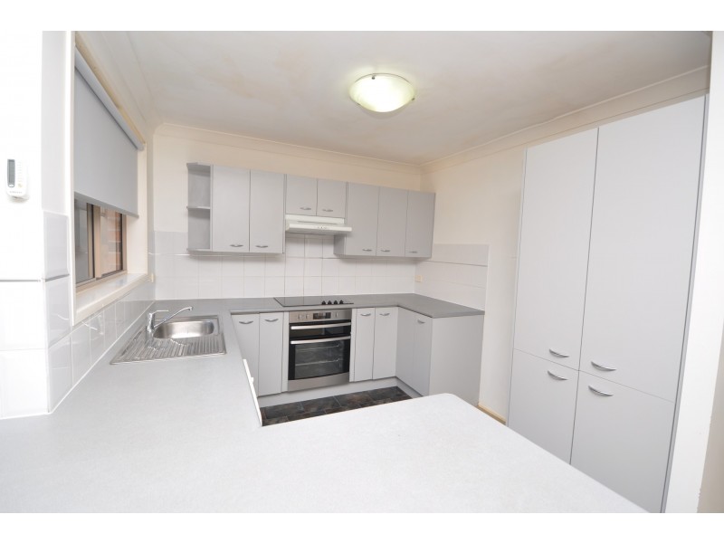 2/16 Kings Avenue, Terrigal NSW 2260