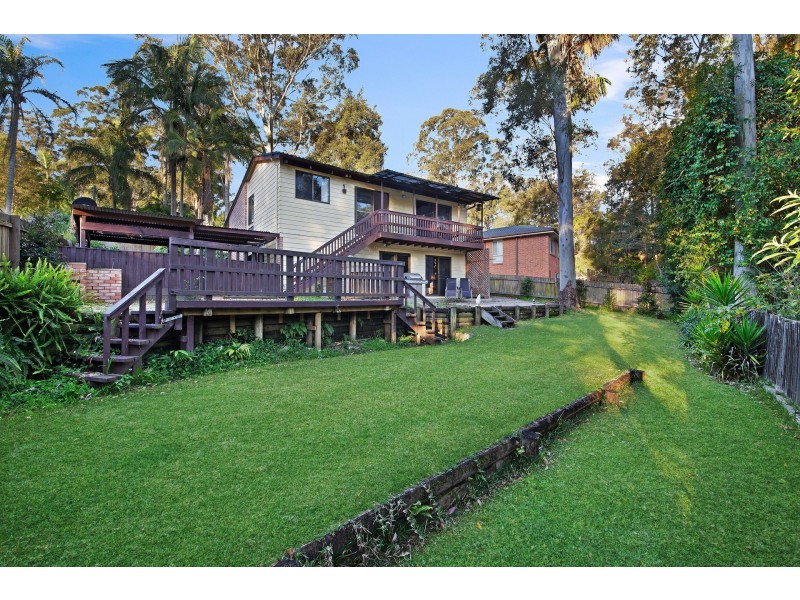 3 Fern Close, Wyoming NSW 2250