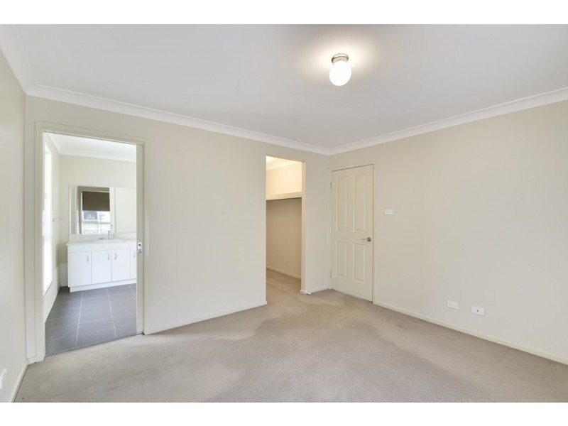 4 Horsnell Close, Narara NSW 2250