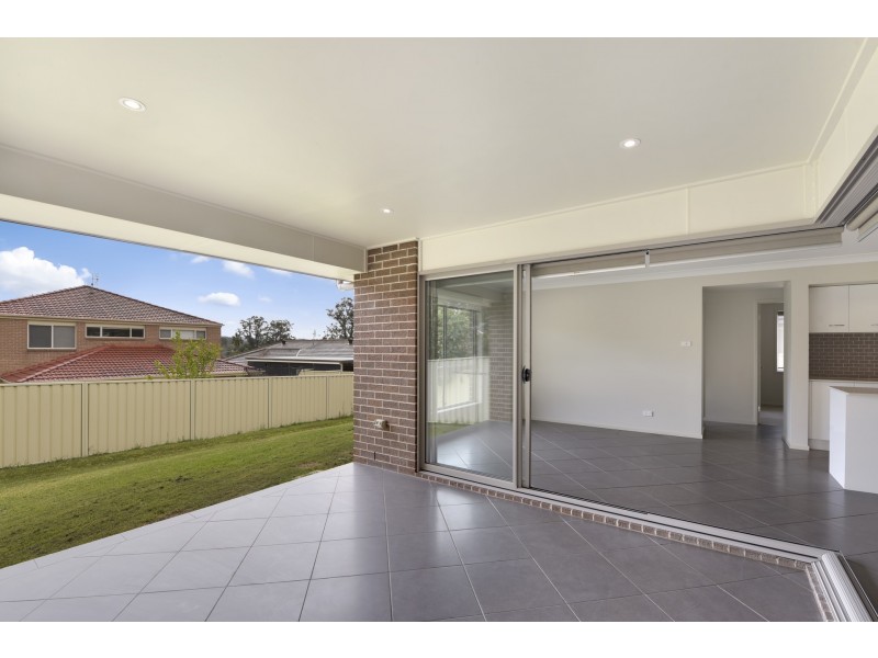4 Horsnell Close, Narara NSW 2250