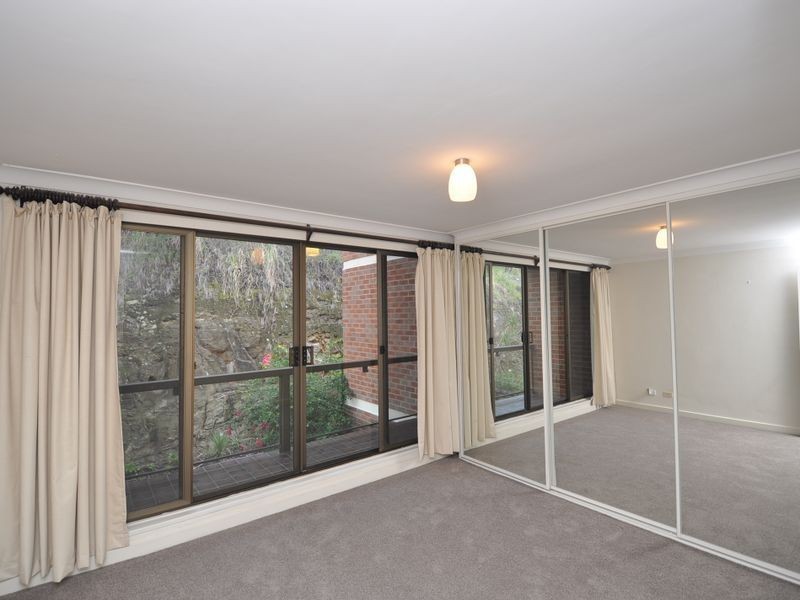 10/3 Joseph Lloyd Close, Gosford NSW 2250