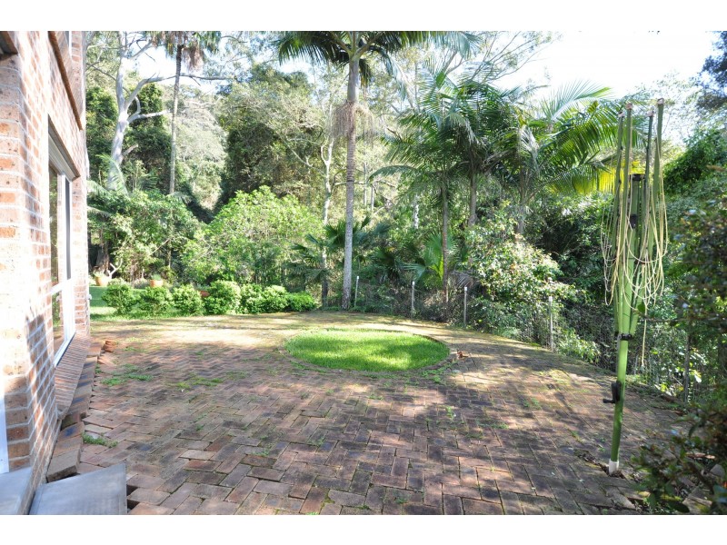 22B Woodview Road, Springfield NSW 2250