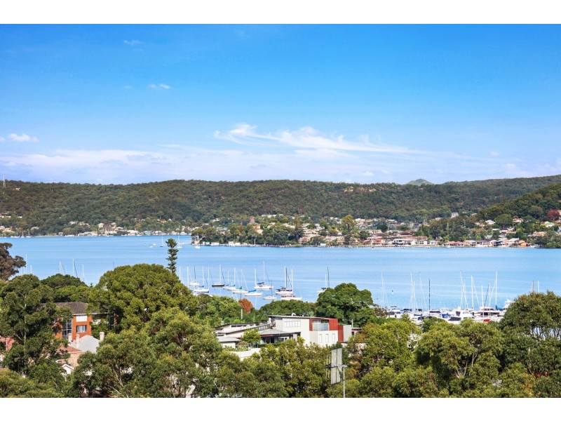 6/3 Joseph Lloyd Close, Gosford NSW 2250