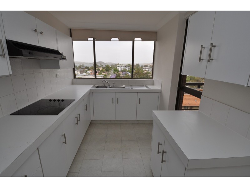 6/3 Joseph Lloyd Close, Gosford NSW 2250