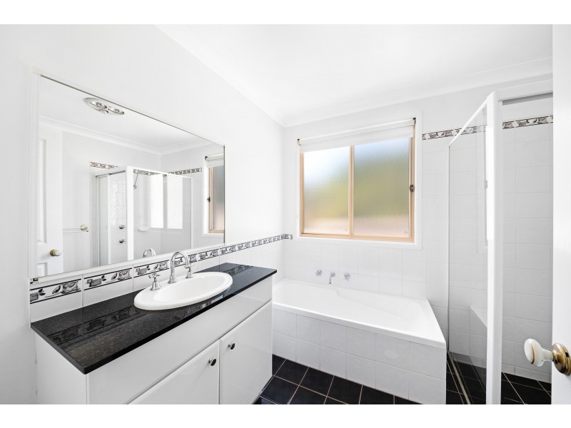 2 Wakefield Close, Kariong NSW 2250