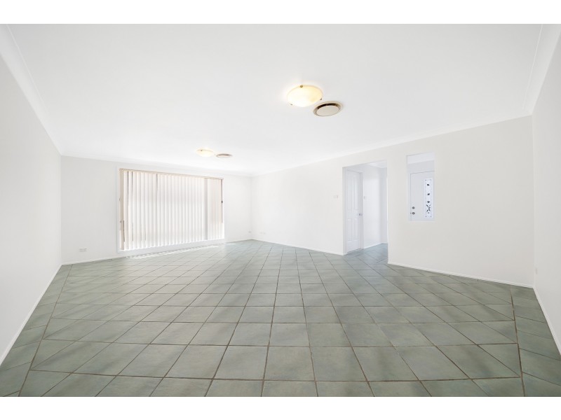2 Wakefield Close, Kariong NSW 2250