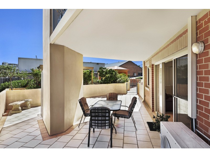 4/12-14 Hills Street, Gosford NSW 2250