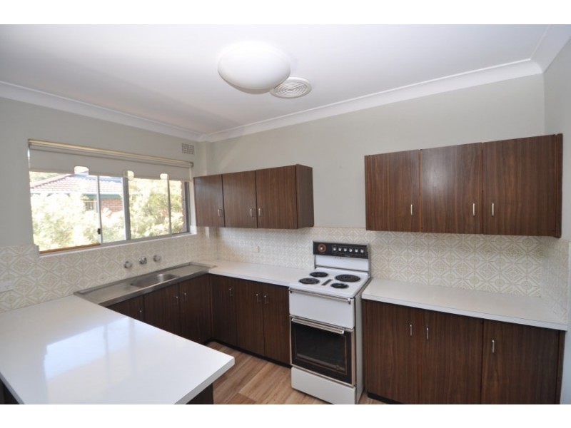 7/199 Albany Street, Point Frederick NSW 2250