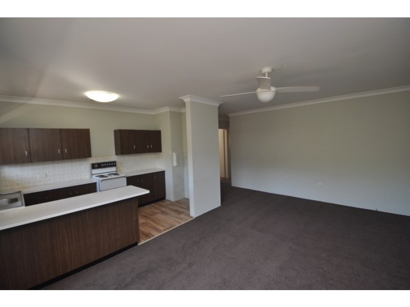 7/199 Albany Street, Point Frederick NSW 2250
