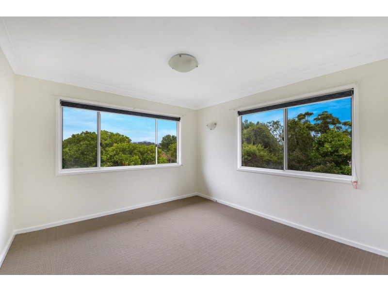 35 Cary Street, Wyoming NSW 2250