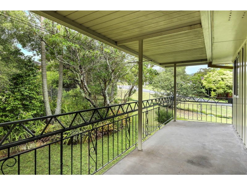 35 Cary Street, Wyoming NSW 2250