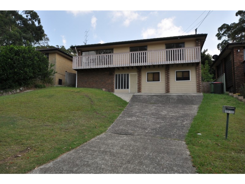 37 Shannon Parade, Berkeley Vale NSW 2261