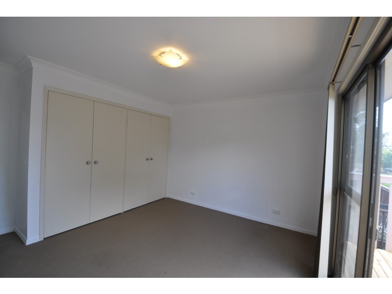37 Shannon Parade, Berkeley Vale NSW 2261
