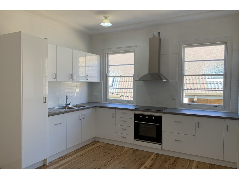 6/4 York Street, East Gosford NSW 2250