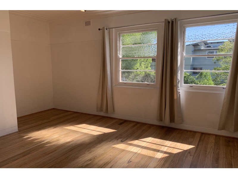 6/4 York Street, East Gosford NSW 2250